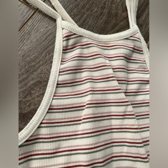 Abercrombie & Fitch ribbed knit halter style bodysuit w/ low back - Picture 2 of 8